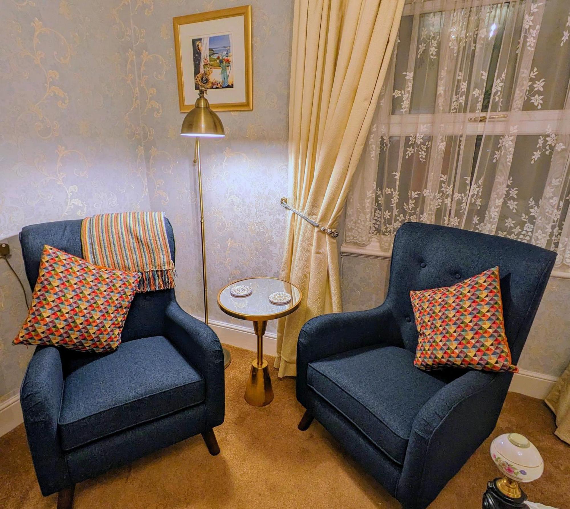 Stratford House Exclusively For Adults *